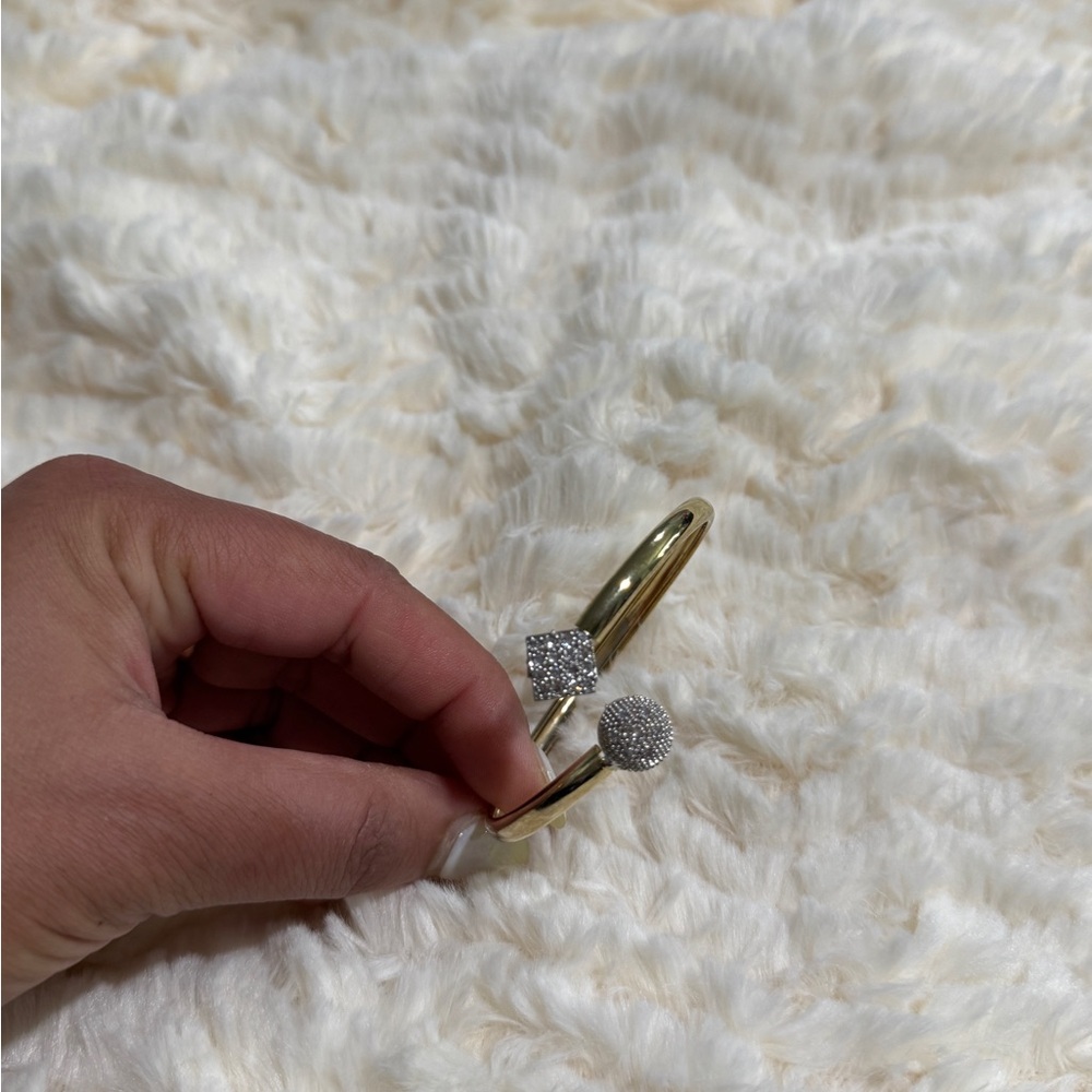 Women's Bracelet